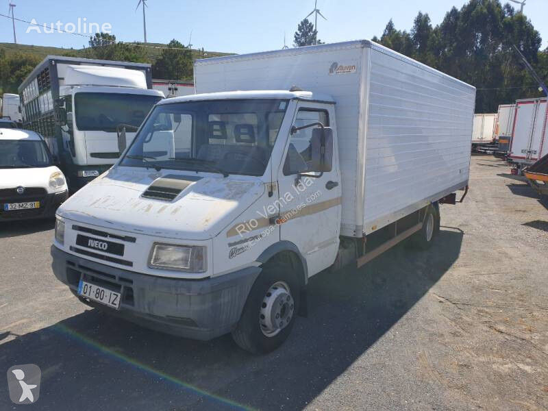 автофургон IVECO Daily