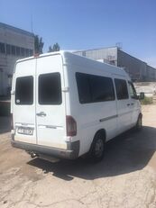 грузопассажирский микроавтобус Mercedes-Benz Sprinter 308