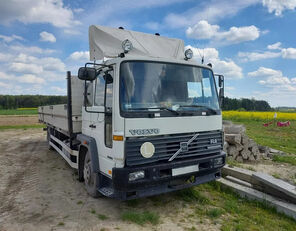 бортовой грузовик Volvo FL6
