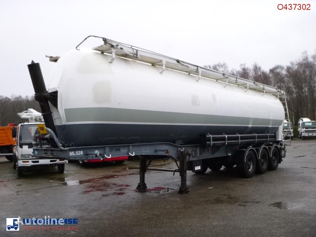 цистерна силос Benalu Powder tank alu 58 m3 (tipping)