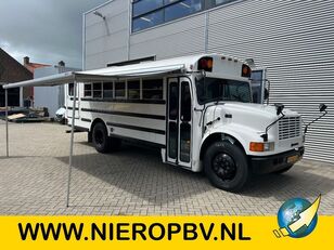 другой автобус NAVISTAR INT. CORP. 3800 T444E Amerikaanse Schoolbus 8+1 Persoon