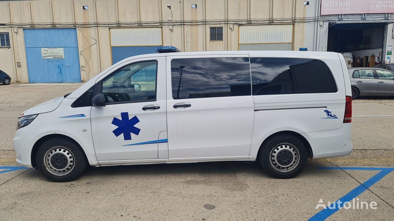 машина скорой помощи Mercedes-Benz VITO STRELLA