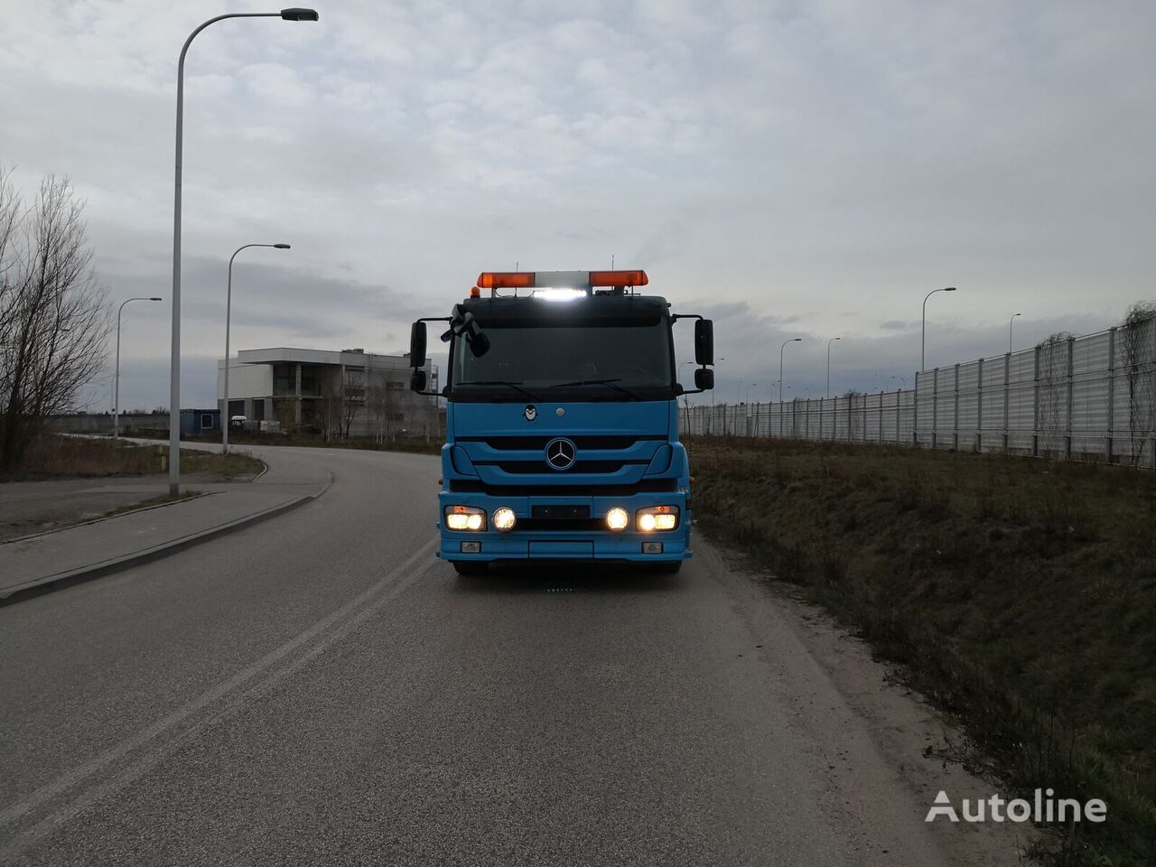 мусоровоз Mercedes-Benz Axor 2529