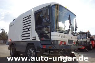 уборочная машина Ravo CR 540 Bj. 2013 Kehrmschine Straßenkehrer Streetsweeper Kommunal