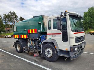 уборочная машина Volvo FL6E