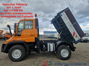 универсальная коммунальная машина Mercedes-Benz Unimog U300