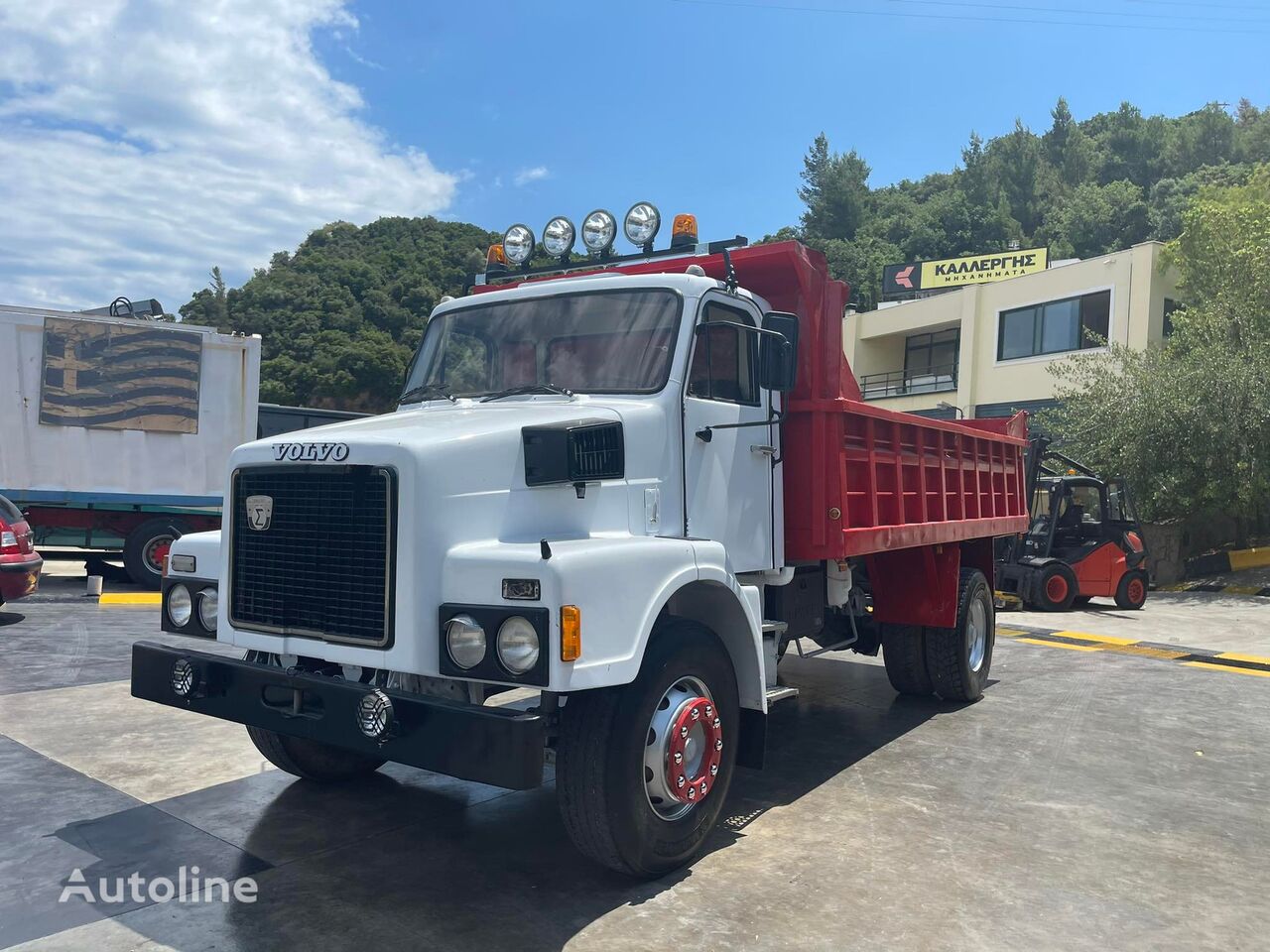 самосвал Volvo N10 ST