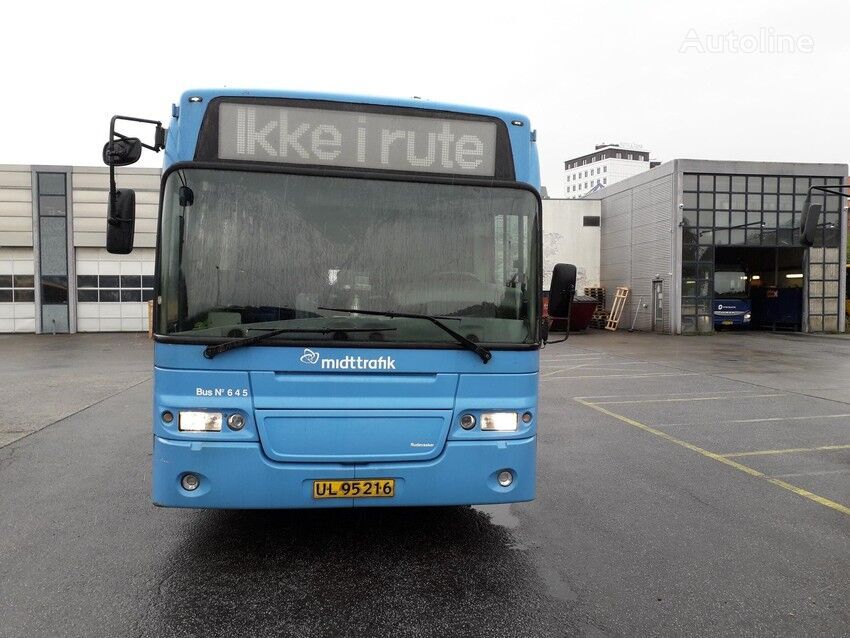 сочлененный автобус Volvo B12M