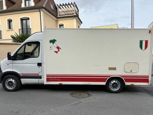 торговый грузовик Renault Master 2