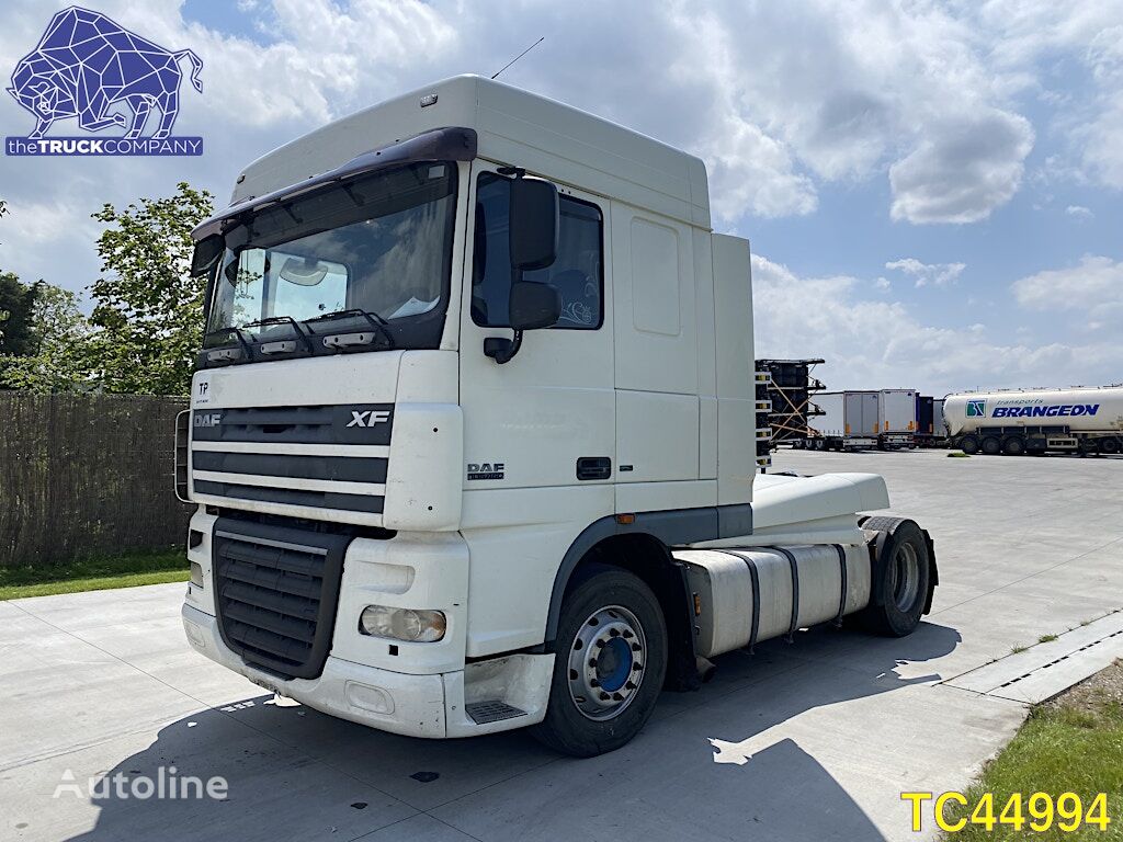 тягач DAF XF 105 410 Euro 5