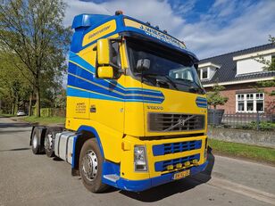 тягач Volvo FH 12.420 6x2 695000 kil